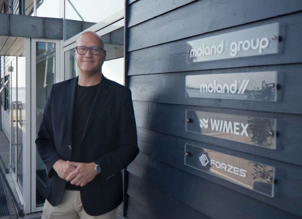 moland-carsten-indgang